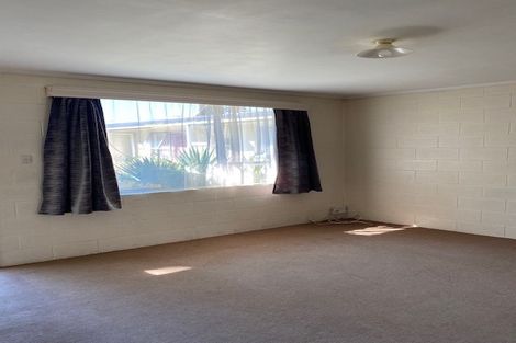 Photo of property in 2/9 June Place, Hamilton East, Hamilton, 3216