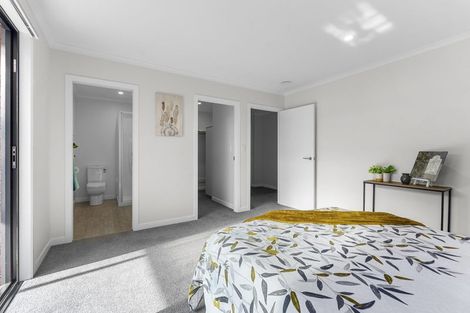 Photo of property in 18 Nukuroa Close, Waitara, 4320