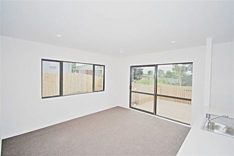 Photo of property in 90 Chelburn Crescent, Mangere East, Auckland, 2024