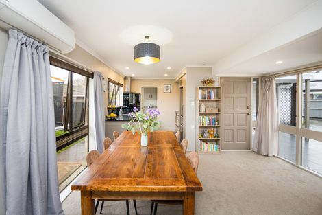 Photo of property in 4a Caulfield Place, Awapuni, Palmerston North, 4412