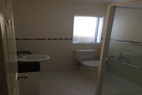 Photo of property in 9 Seresin Crescent, Flat Bush, Auckland, 2016