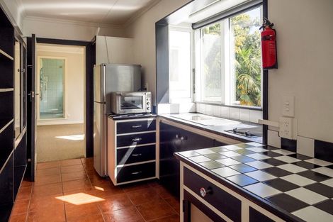 Photo of property in 12 Endeavour Street, Nelson South, Nelson, 7010