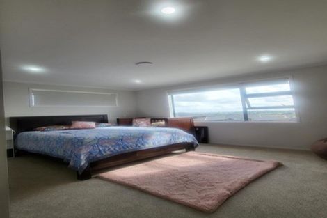 Photo of property in 112a Lisle Farm Drive, Pukekohe, 2120