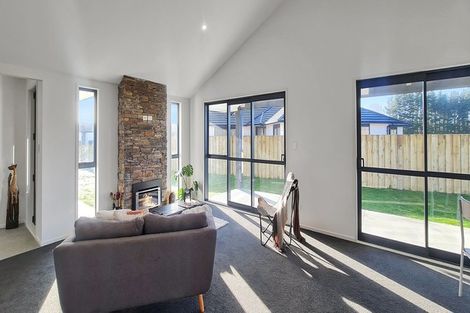 Photo of property in 30 Oldfield Lane, Marton, 4710