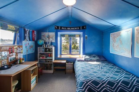 Photo of property in 137 Georges Drive, Napier South, Napier, 4110