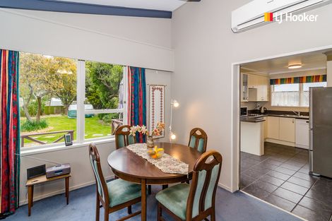 Photo of property in 13b Royal Crescent, Saint Kilda, Dunedin, 9012