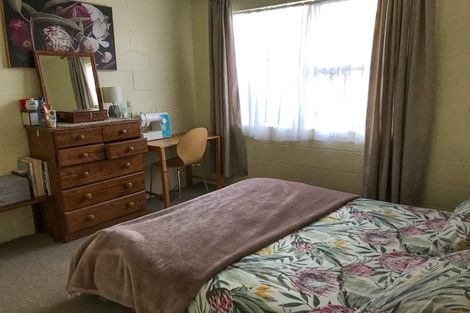 Photo of property in 2/138 Rangatira Road, Beach Haven, Auckland, 0626