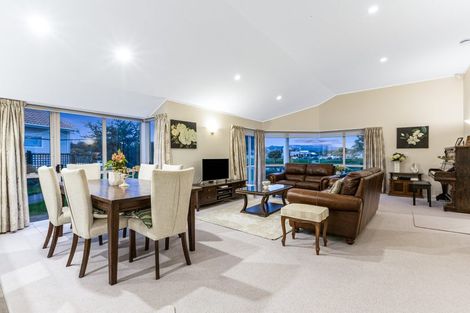 Photo of property in 7 Lakeside Villas, Whitby, Porirua, 5024