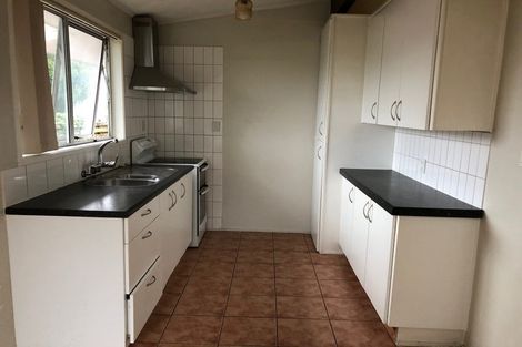 Photo of property in 423 Bucklands Beach Road, Bucklands Beach, Auckland, 2012