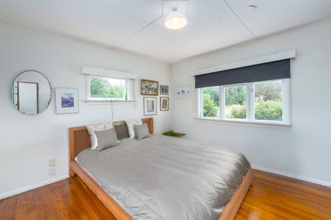 Photo of property in 77 Taumata Island Road, Taumata Island, Carterton, 5792