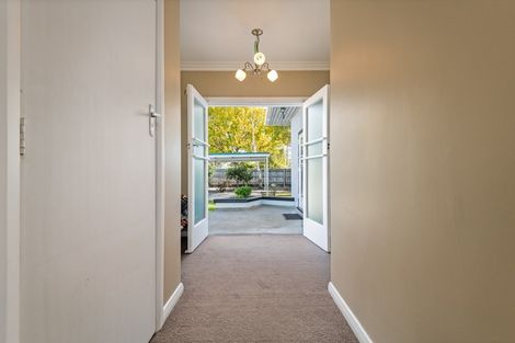 Photo of property in 211 Vogel Street, Roslyn, Palmerston North, 4414