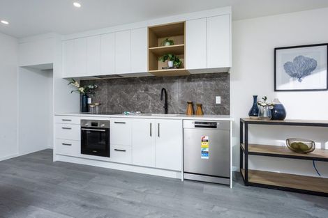 Photo of property in 13c Normandy Place, Henderson, Auckland, 0610