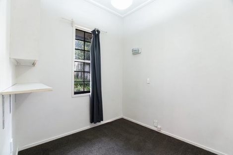 Photo of property in 5 Cambrai Avenue, Mount Roskill, Auckland, 1041