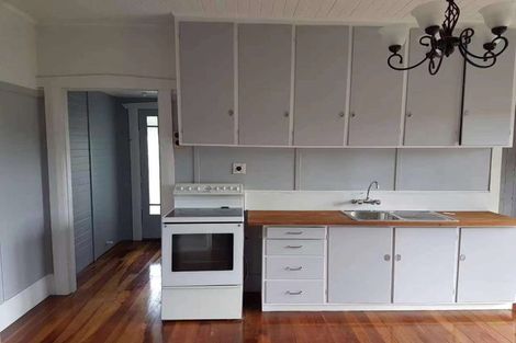 Photo of property in 47 Karioitahi Road, Waiuku, 2683