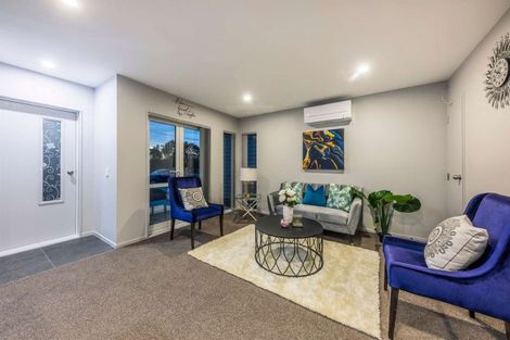 Photo of property in 15 Tribute Loop, Takanini, 2112