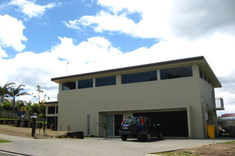 Photo of property in 27 Island View Drive, Gulf Harbour, Whangaparaoa, 0930