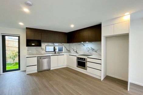 Photo of property in 12b Massine Place, Randwick Park, Auckland, 2105
