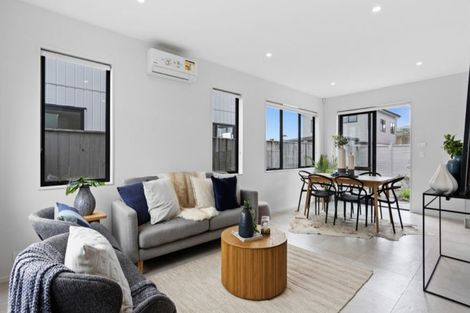 Photo of property in 9 Adlam Lane, Takanini, 2112