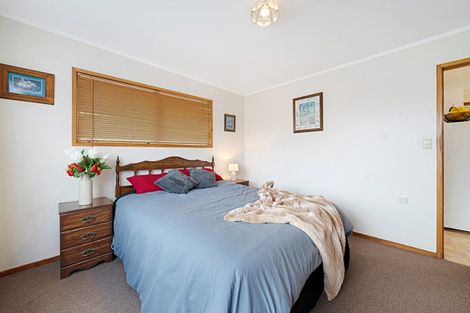 Photo of property in 3/1a Divich Avenue, Te Atatu South, Auckland, 0610