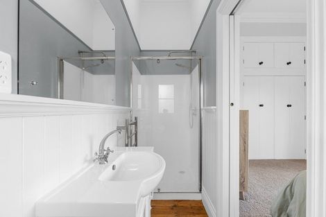 Photo of property in 17 Perrin Place, Kelvin Grove, Palmerston North, 4414