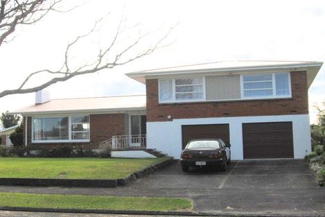 Photo of property in 15 Springfield Crescent, Enderley, Hamilton, 3214