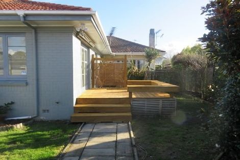 Photo of property in 16a Flynn Road, Hillcrest, Hamilton, 3216