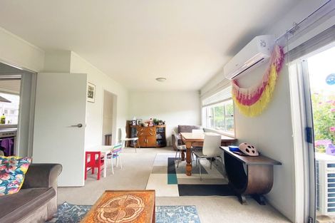 Photo of property in 3/57 Aroha Avenue, Sandringham, Auckland, 1025