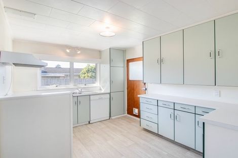 Photo of property in 11 Trigg Crescent, Taradale, Napier, 4112