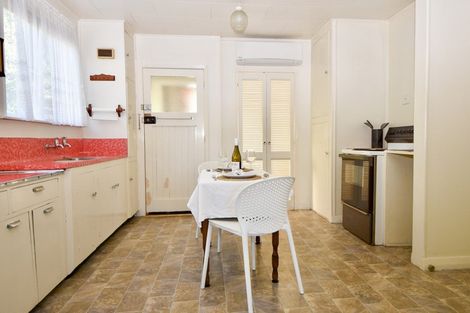 Photo of property in 41 Rhodes Street, Carterton, 5713