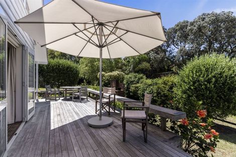 Photo of property in 13 Coutts Road, Pauanui, Hikuai, 3579