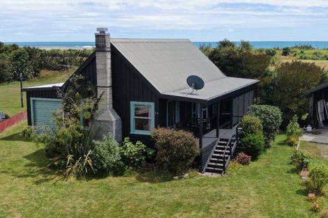 Photo of property in 14 The Strand, Okarito, Whataroa, 7886