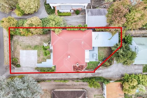 Photo of property in 15 Knighton Road, Hillcrest, Hamilton, 3216