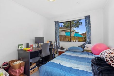 Photo of property in 54 Arodella Crescent, Ranui, Auckland, 0612