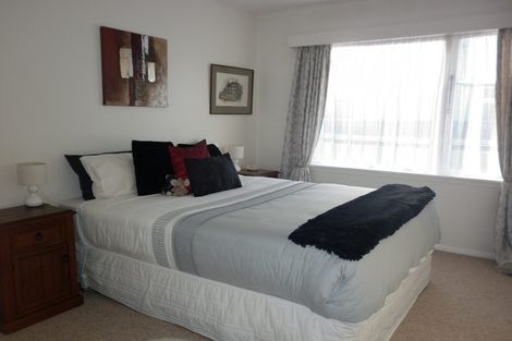 Photo of property in 21 Philip Street, Carterton, 5713