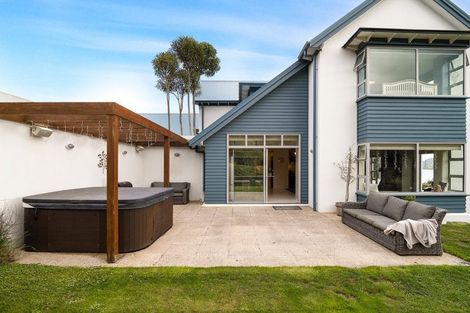 Photo of property in 10 Glenfinlass Street, Company Bay, Dunedin, 9014