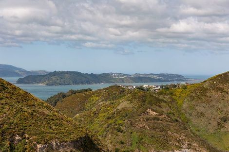 Photo of property in 2/25 Kitchener Terrace, Johnsonville, Wellington, 6037