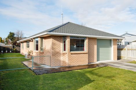 Photo of property in 2a Ronberg Street, Highbury, Palmerston North, 4412