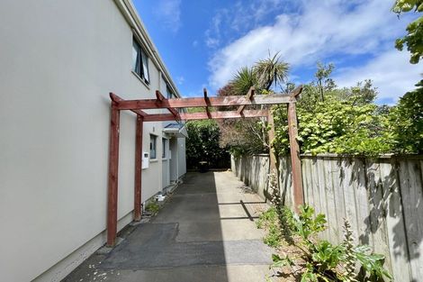 Photo of property in 151 Queens Drive, Lyall Bay, Wellington, 6022