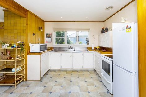 Photo of property in 11 York Avenue, Heretaunga, Upper Hutt, 5018