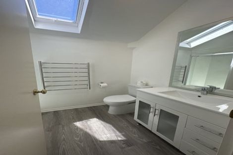 Photo of property in 13 Pounamu Avenue, Greenhithe, Auckland, 0632