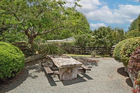 Photo of property in 263 Gibbons Road, Kaiwaka, 0573