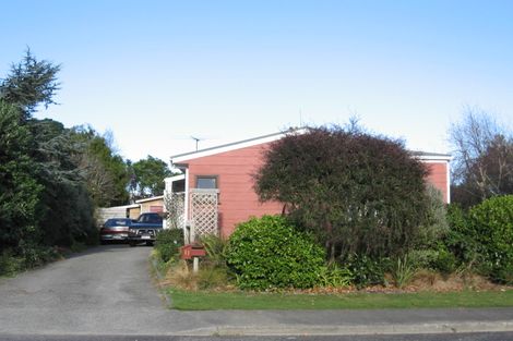 Photo of property in 11 Brandon Street, Otaki, 5512