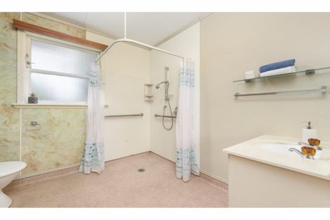 Photo of property in 2/566 Maunganui Road, Mount Maunganui, 3116