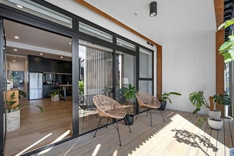 Photo of property in 1/165 Hobsonville Point Road, Hobsonville, Auckland, 0616