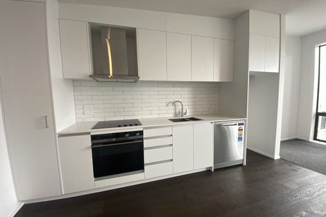 Photo of property in 1 Kamahi Place, Paraparaumu, 5032