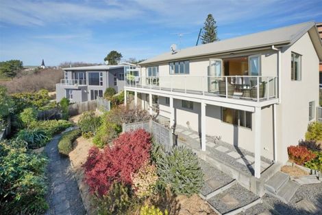 Photo of property in 18 Overdale Drive, Cashmere, Christchurch, 8022