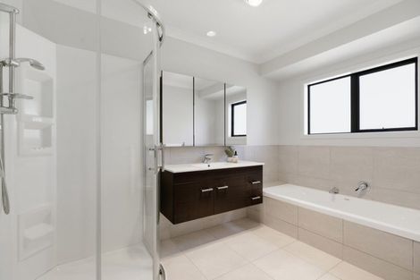 Photo of property in 14 Caldera Crescent, Pyes Pa, Tauranga, 3112