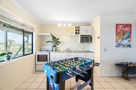Photo of property in 1183 Whangaparaoa Road, Gulf Harbour, Whangaparaoa, 0930