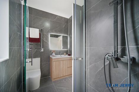 Photo of property in 21 Farranfore Road, Opaheke, Papakura, 2113