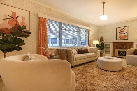 Photo of property in 1/16 Karaka Street, New Lynn, Auckland, 0600